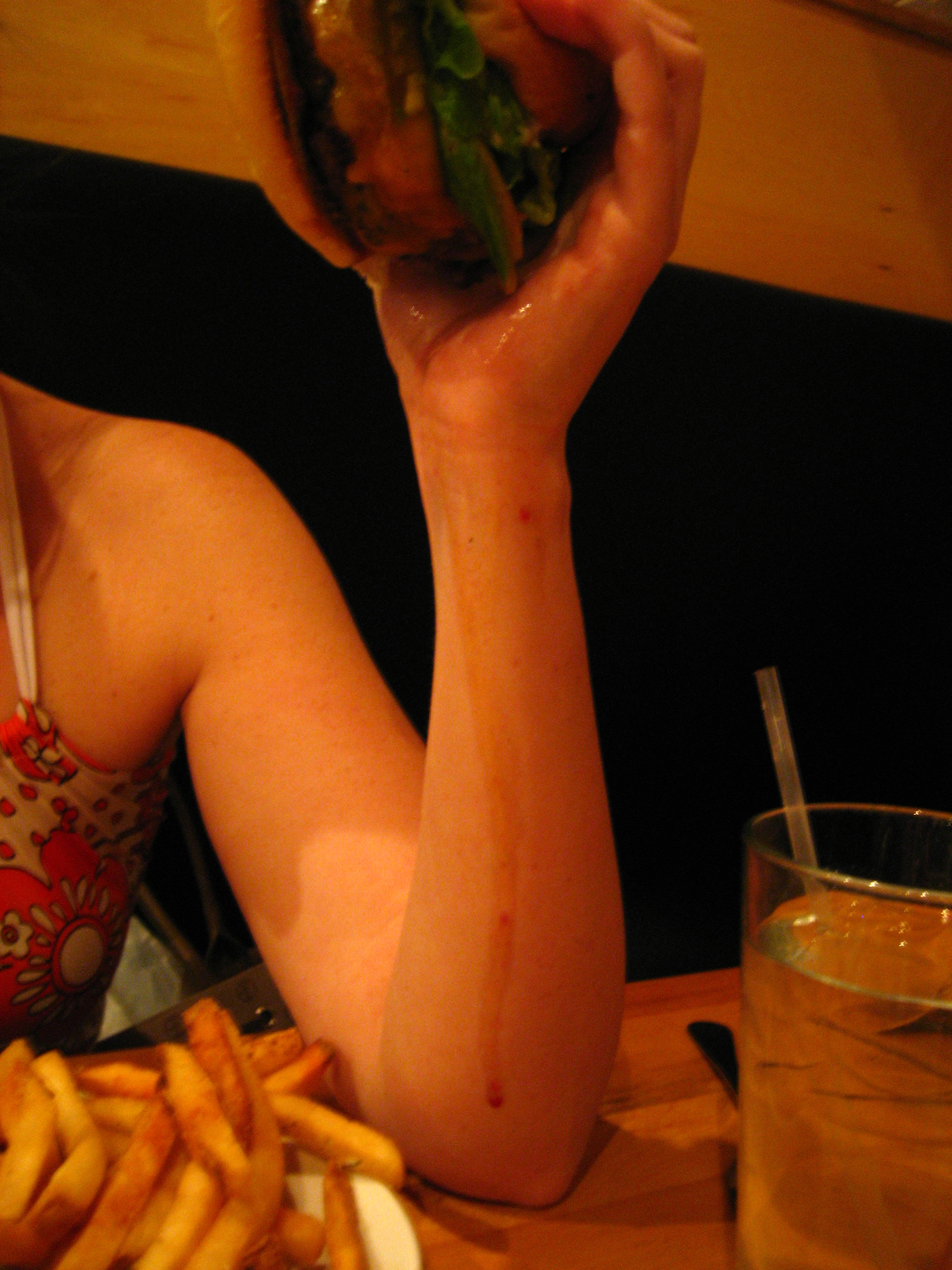 Elbow drips of flavor